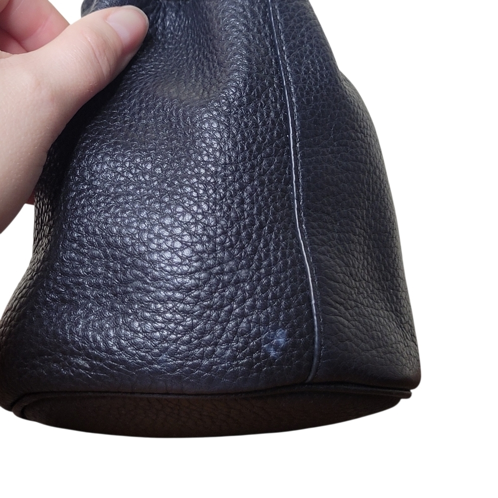Coach F56581 Petal Bucket Bag Wristlet - Picture 7 of 10